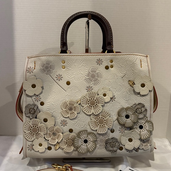 Coach 1941 Rogue 31 with Snakeskin Tea Rose this is NOT the 25 - Picture 3 of 15